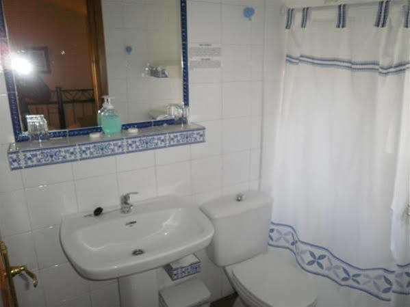 Hostal La Posada De Zocodover Толедо Экстерьер фото